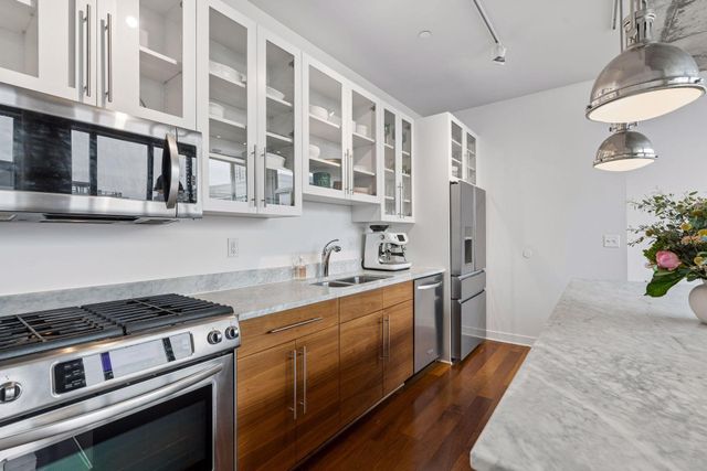 901 S 2nd Street 905, Minneapolis, MN 55415