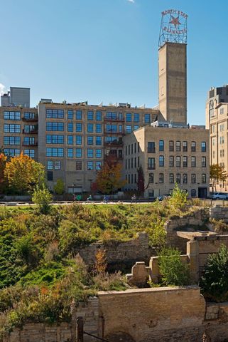 901 S 2nd Street 905, Minneapolis, MN 55415