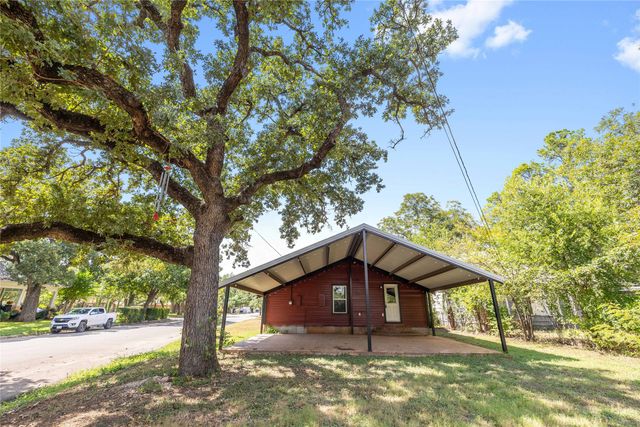 1620 Vincent Street, Brownwood, TX 76801