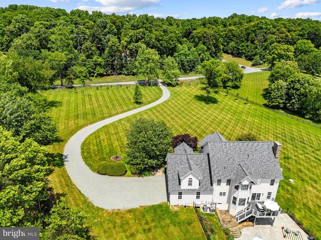 19709 COLCHESTER RD, Purcellville, VA 20132