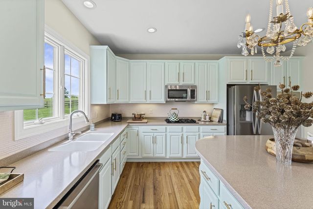 19709 COLCHESTER RD, Purcellville, VA 20132