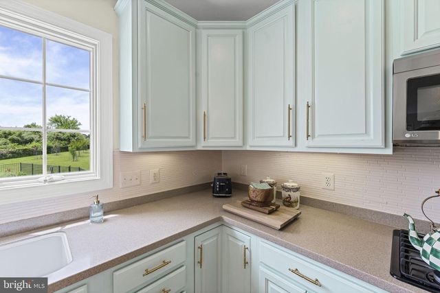 19709 COLCHESTER RD, Purcellville, VA 20132
