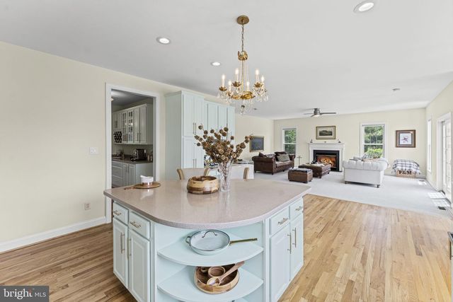 19709 COLCHESTER RD, Purcellville, VA 20132