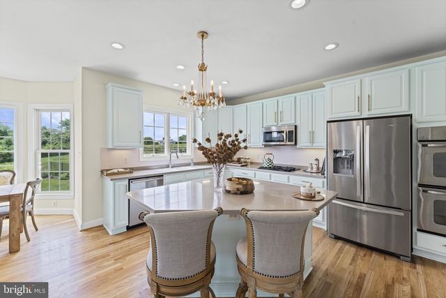 19709 COLCHESTER RD, Purcellville, VA 20132