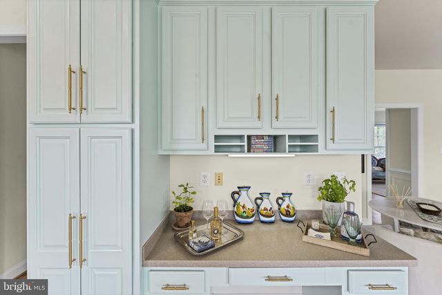19709 COLCHESTER RD, Purcellville, VA 20132