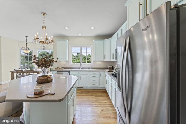 19709 COLCHESTER RD, Purcellville, VA 20132
