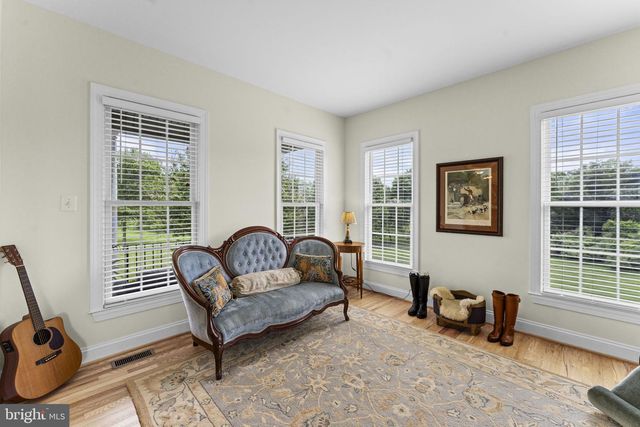 19709 COLCHESTER RD, Purcellville, VA 20132
