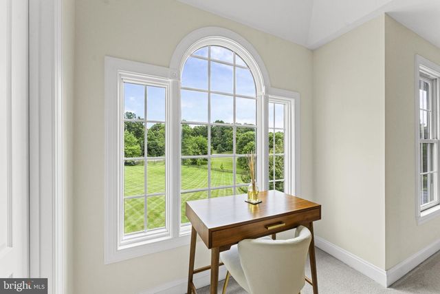 19709 COLCHESTER RD, Purcellville, VA 20132