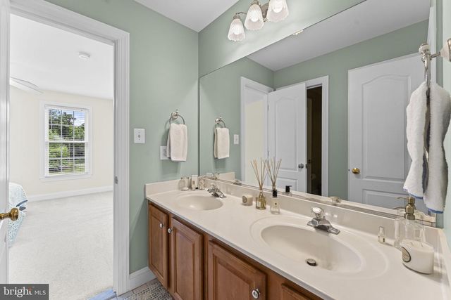 19709 COLCHESTER RD, Purcellville, VA 20132