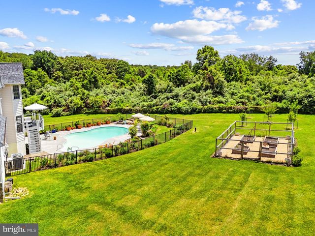 19709 COLCHESTER RD, Purcellville, VA 20132