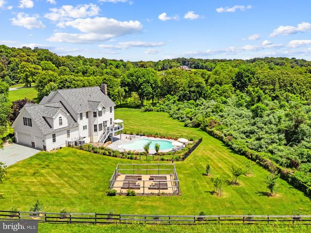 19709 COLCHESTER RD, Purcellville, VA 20132