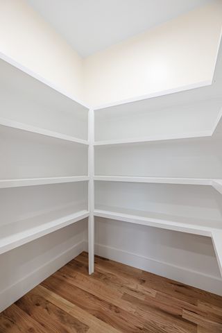 101 Hilltop Dr, Columbia, TN 38401