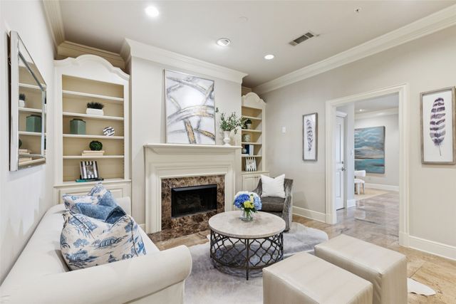 4240 Prescott Avenue 5B, Dallas, TX 75219