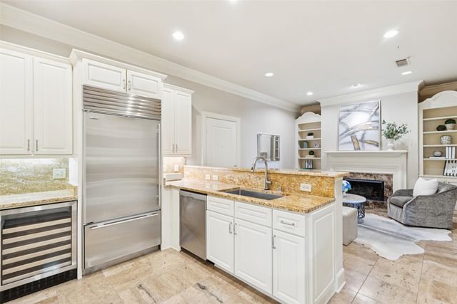 4240 Prescott Avenue 5B, Dallas, TX 75219