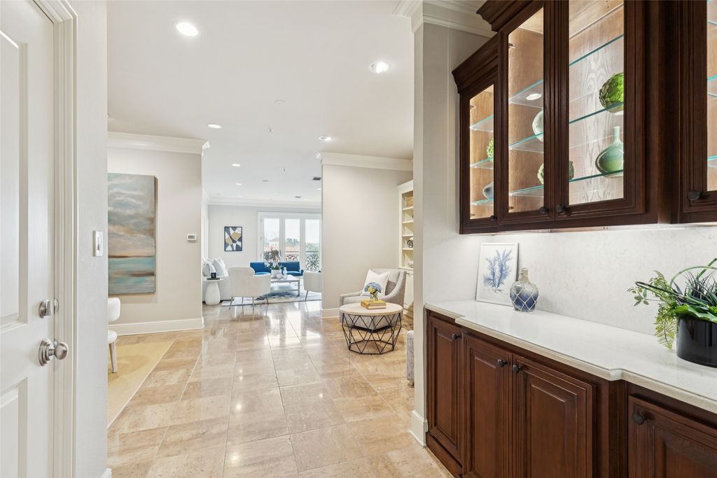 4240 Prescott Avenue 5B, Dallas, TX 75219