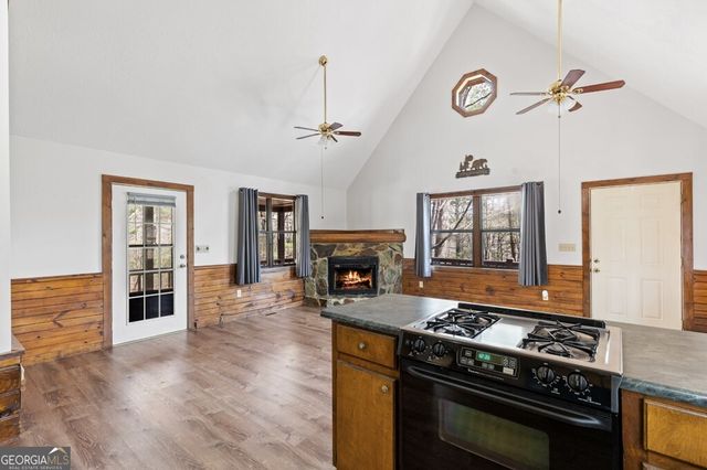 130 Happy Valley Lane, Morganton, GA 30560