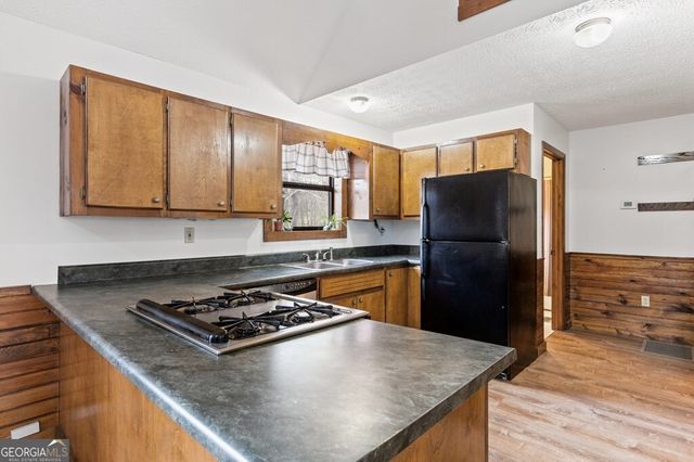 130 Happy Valley Lane, Morganton, GA 30560