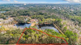 7200 Twin Lakes Ln, Pensacola, FL 32504