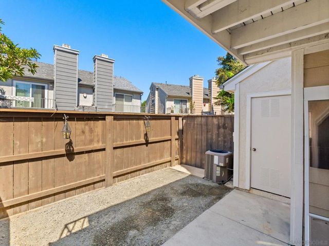 8946 Arlingdale Way, Spring Valley, CA 91977