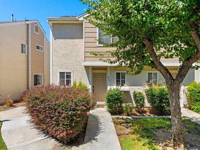 8946 Arlingdale Way, Spring Valley, CA 91977