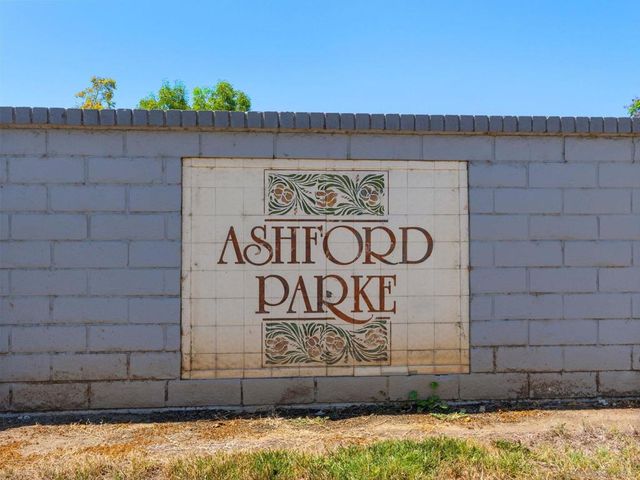 8946 Arlingdale Way, Spring Valley, CA 91977