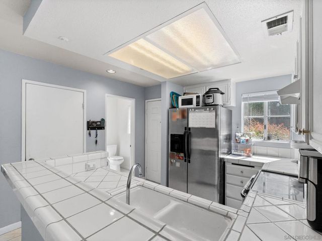 8946 Arlingdale Way, Spring Valley, CA 91977