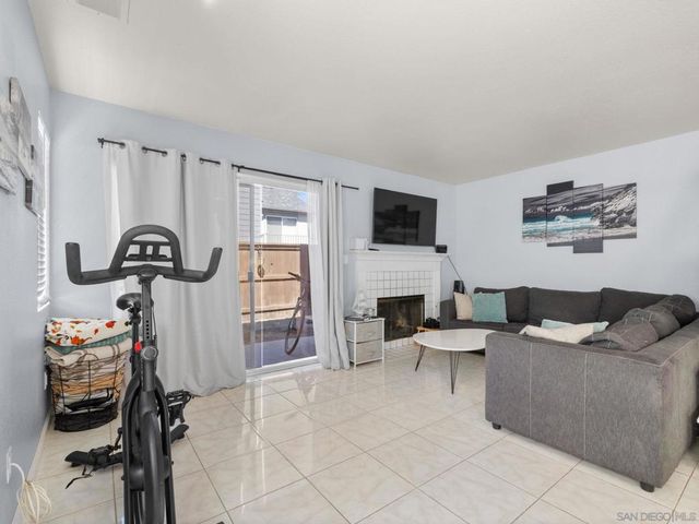 8946 Arlingdale Way, Spring Valley, CA 91977