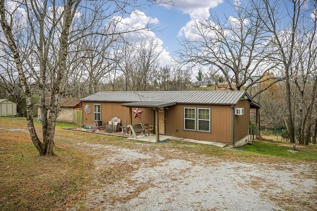 301 Everett St, W, Sparta, TN 38583