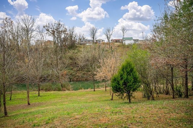 301 Everett St, W, Sparta, TN 38583