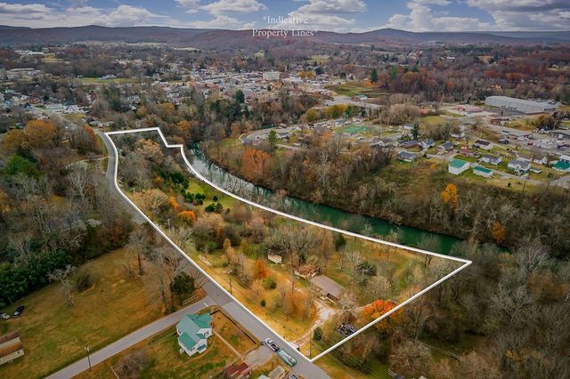 301 Everett St, W, Sparta, TN 38583