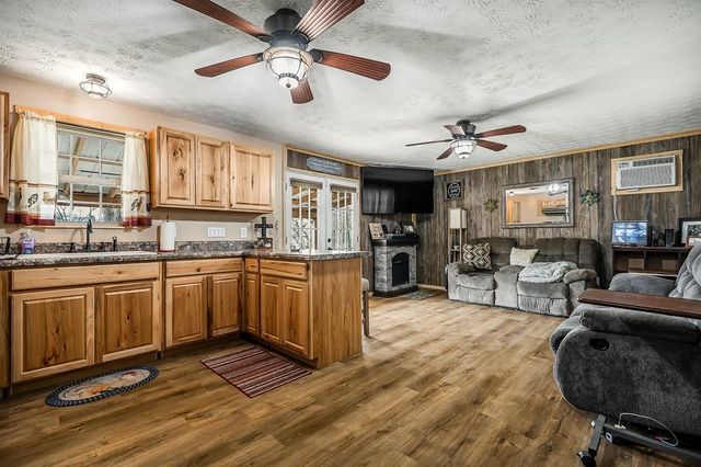 301 Everett St, W, Sparta, TN 38583