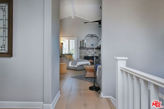 200 S Juanita Avenue, Redondo Beach, CA 90277