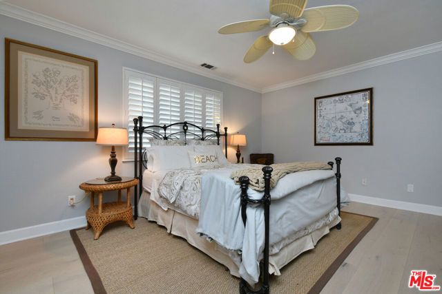 200 S Juanita Avenue, Redondo Beach, CA 90277