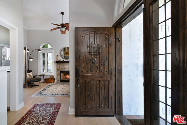 200 S Juanita Avenue, Redondo Beach, CA 90277