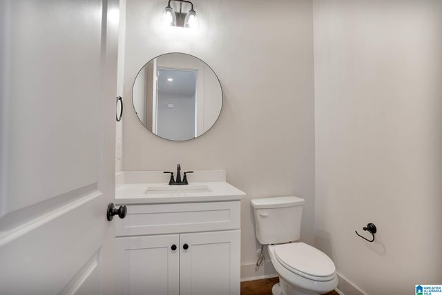 000000552 VILLAGE GREEN WAY, Hoover, AL 35226