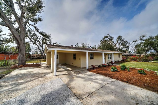 1602 Montana Avenue, Lynn Haven, FL 32444