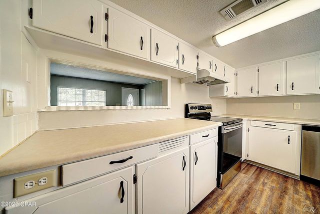 1602 Montana Avenue, Lynn Haven, FL 32444