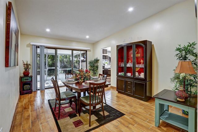 700 SUNBURY DRIVE, Winter Springs, FL 32708