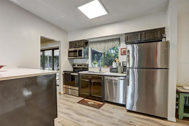 700 SUNBURY DRIVE, Winter Springs, FL 32708