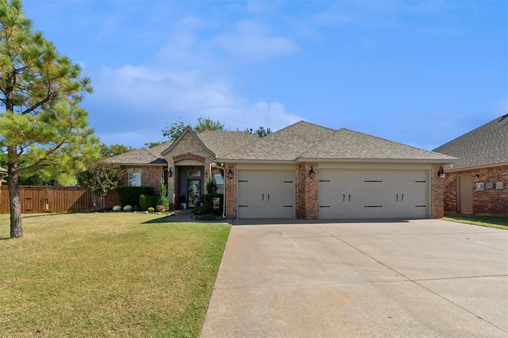 2904 Elmo Way, Oklahoma City, OK 73160