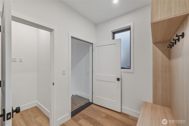 1110 Divine Lane, Bellingham, WA 98229