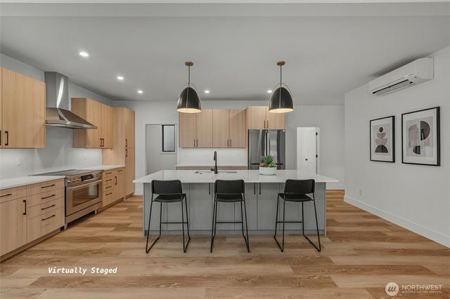 1110 Divine Lane, Bellingham, WA 98229