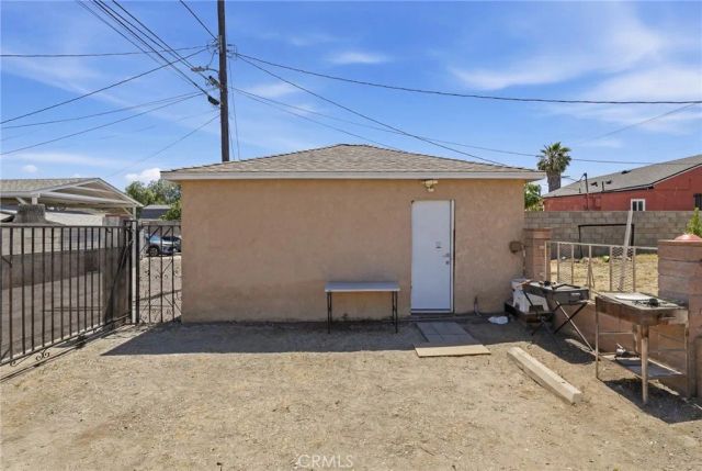 12824 Osborne, Pacoima, CA 91331