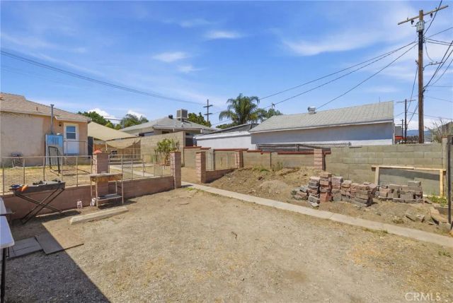 12824 Osborne, Pacoima, CA 91331