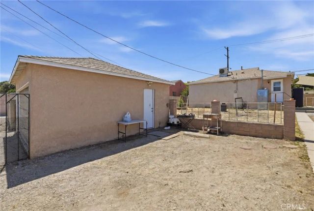 12824 Osborne, Pacoima, CA 91331