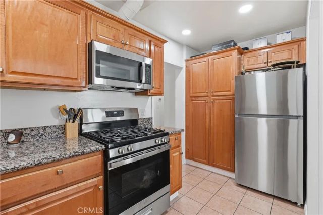 12824 Osborne, Pacoima, CA 91331