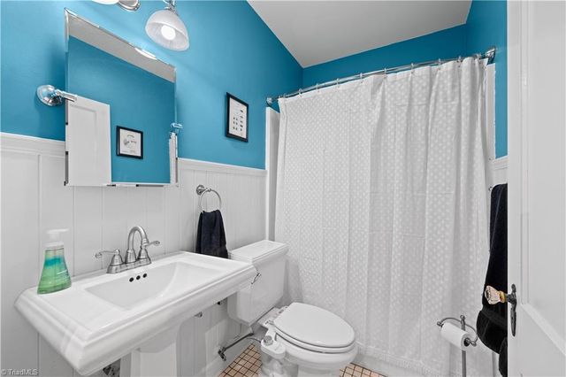 87 Hillcrest Drive, High Point, NC 27262