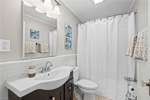 87 Hillcrest Drive, High Point, NC 27262
