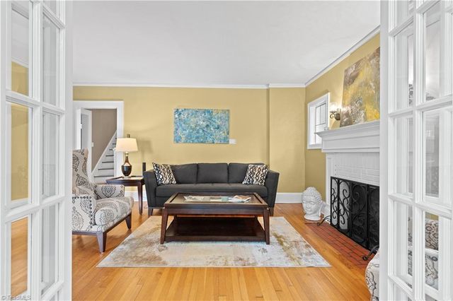 87 Hillcrest Drive, High Point, NC 27262