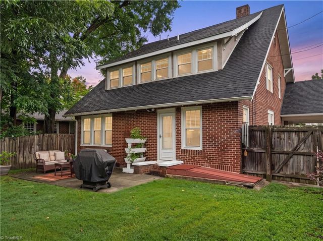 87 Hillcrest Drive, High Point, NC 27262